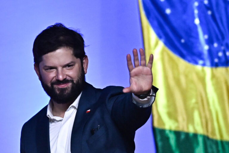 Presidente Boric confirma su participación como invitado en la próxima cumbre BRICS en Brasil