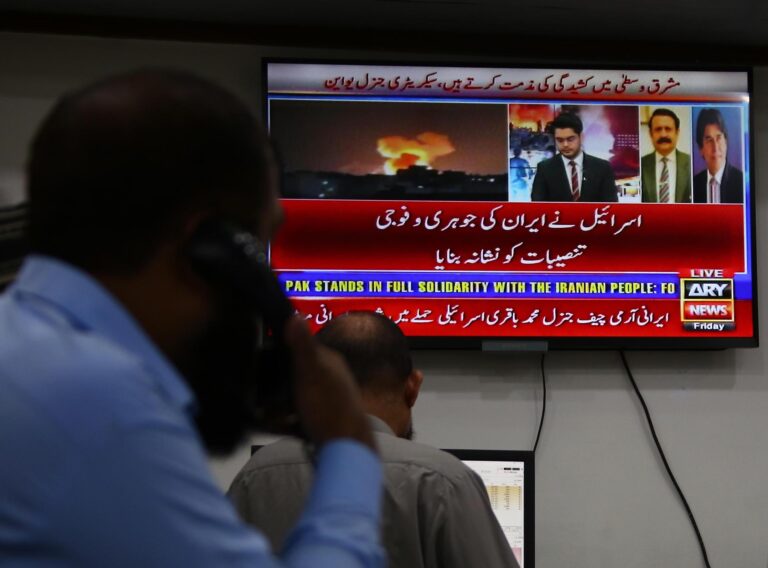 Tensión en Medio Oriente dispara el precio del petróleo y golpea a los mercados mundiales