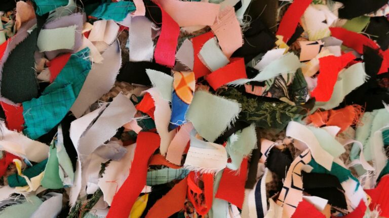 ¿Qué significa que los productos textiles se conviertan en producto prioritario en la Ley REP?