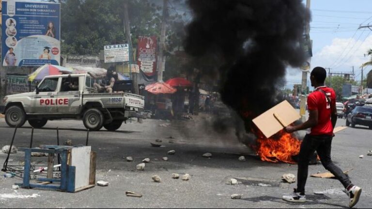 “Regresar es prácticamente la muerte”: Inmigrantes haitianos temen volver a su país por políticas de Donald Trump