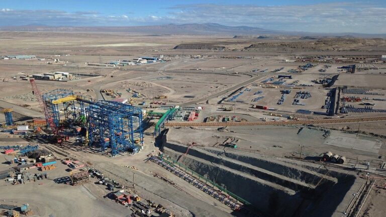 Cámara pide anular acuerdo Codelco-SQM: Expresidente de Codelco dice que 