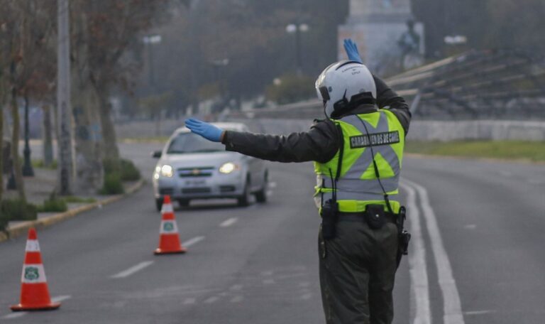 Por Cumbre “Democracia Siempre”: Revisa los cortes y desvíos de tránsito en el centro de Santiago