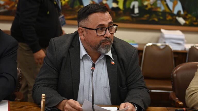 Presidente de la comisión de Economía responde a críticas sobre fin de la UF y espera se despache antes de Fiestas Patrias