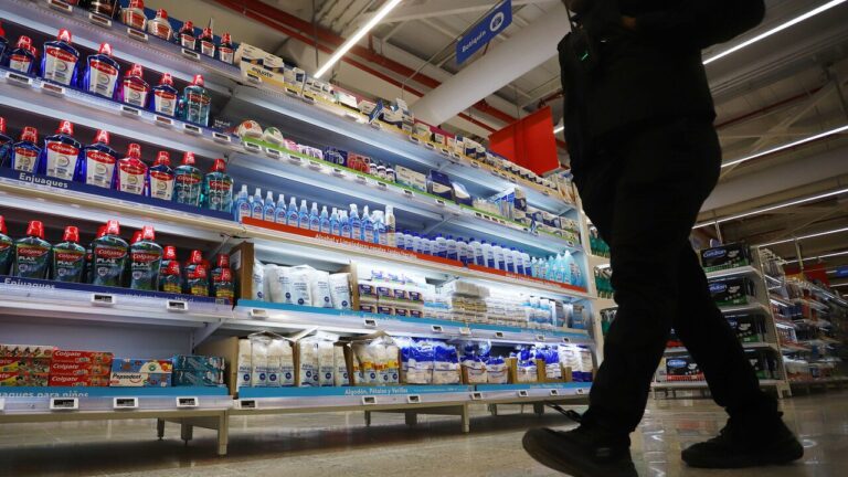 ¿Abren los supermercados?: Así funcionará el comercio durante el feriado del miércoles 16 de julio