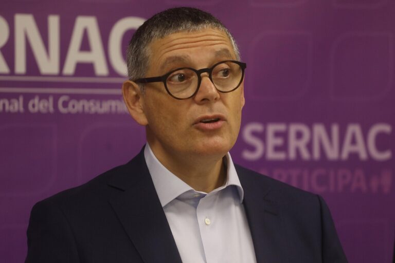 Sernac advierte que 93% de reclamos por fraudes bancarios son rechazados por los bancos