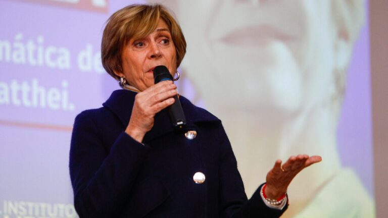 Experto en comunicación política analiza campañas presidenciales en la derecha: 