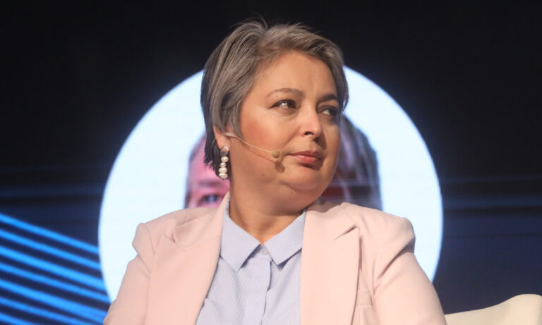 Jara compromete reducción de gasto fiscal en el Estado y señala que cuando llegó al Gobierno había 