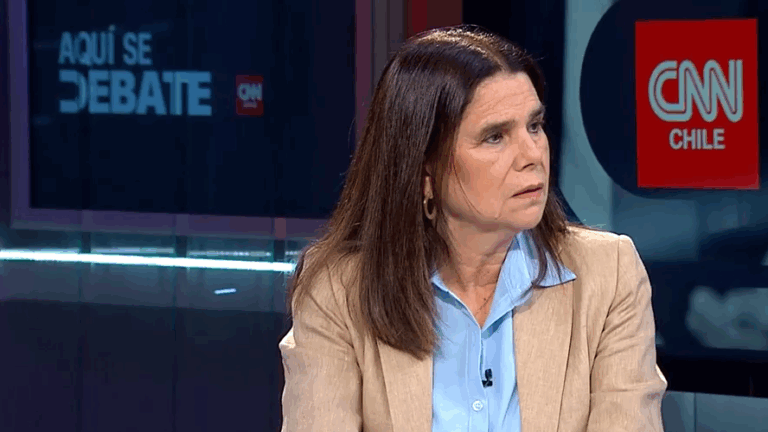 Ossandón plantea que Kaiser le ha hecho un favor a Kast al hacerlo ver “menos extremo” en la carrera presidencial