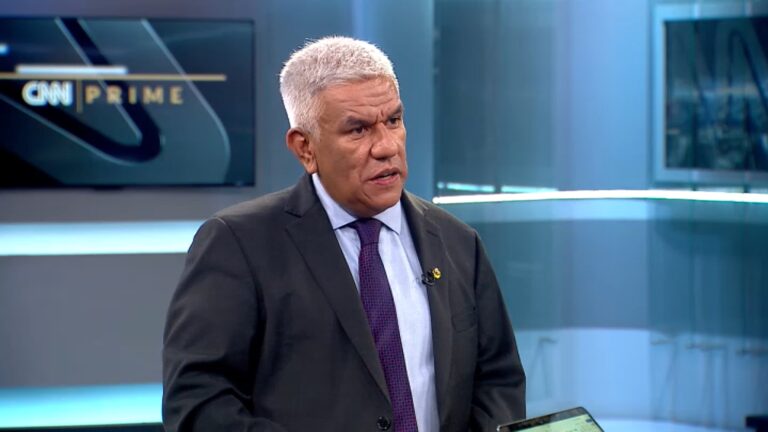 Caso Rey de Meiggs: Fiscal Marcos Pastén revela que son siete gendarmes investigados por liberación de acusado de sicariato