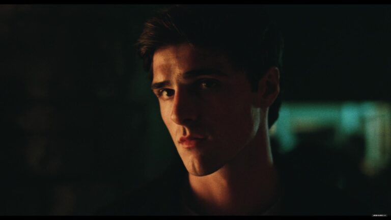 Jacob Elordi, irreconocible como el Frankenstein de Guillermo del Toro: Mira las impactantes fotos