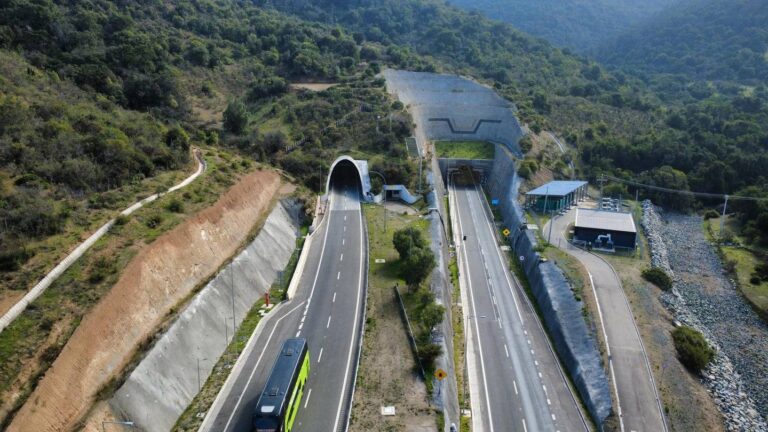 Anuncian rebaja del peaje del túnel El Melón: Medida beneficiará a cerca de 200 mil vehículos