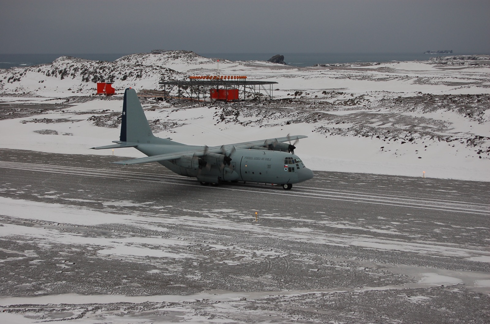 Chile reforzará su acceso a la Antártica/MOP