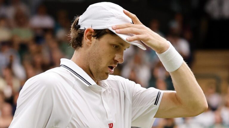 El regreso amargo de Jarry: Alemán 286° del mundo lo elimina en su debut en el Villena Open