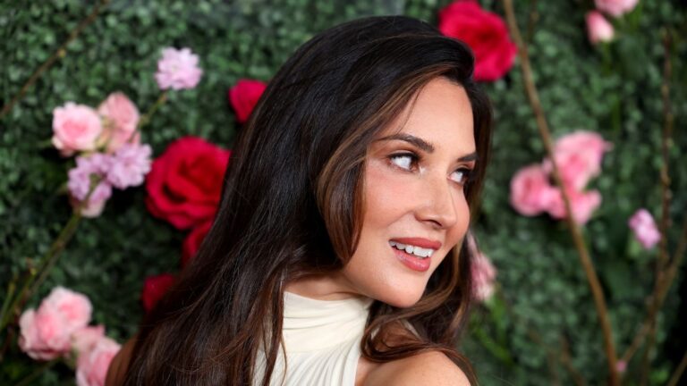 Qué es la tricotilomanía, la desconocida condición que Olivia Munn reveló tener