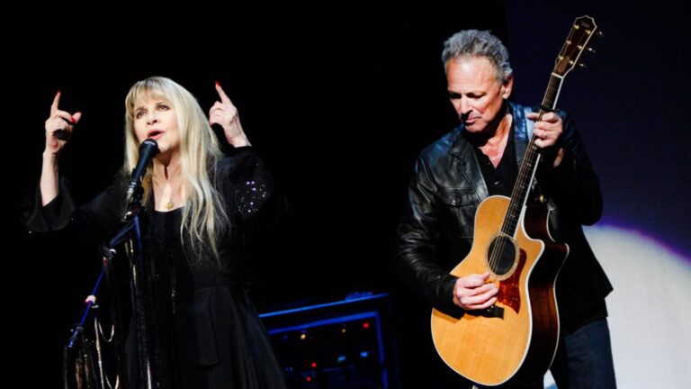 ¿Vuelve Fleetwood Mac? El cómplice intercambio entre Stevie Nicks y Lindsey Buckingham que sembró esperanzas en los fans