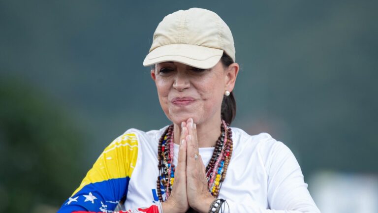 Presidente de Cuba critica Nobel de la Paz de María Corina Machado y lo califica de 