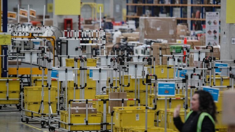 Mercado Libre anuncia la instalación de un nuevo centro de distribución en Colina