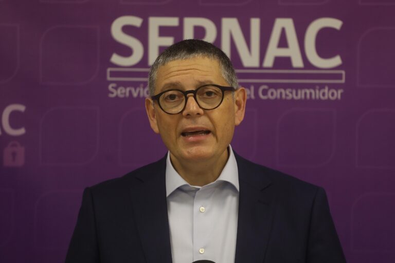 Apagón de febrero: Sernac responde a Contraloría y reconoce que 