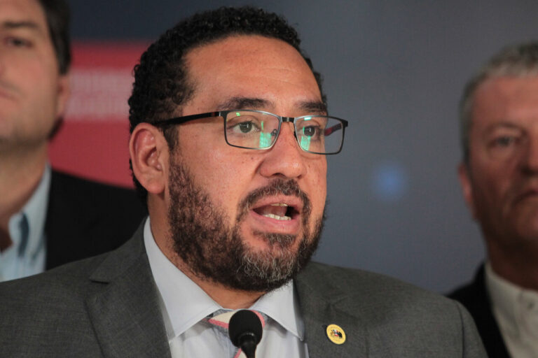 Cataldo responde a Desbordes: “Trata de endosar responsabilidad política en época electoral”