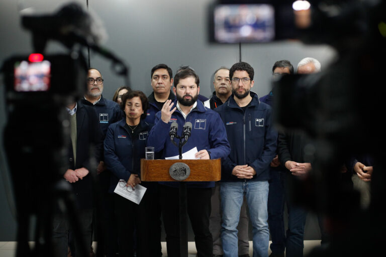 Presidente Boric decreta tres días de duelo nacional por fatal tragedia en mina El Teniente