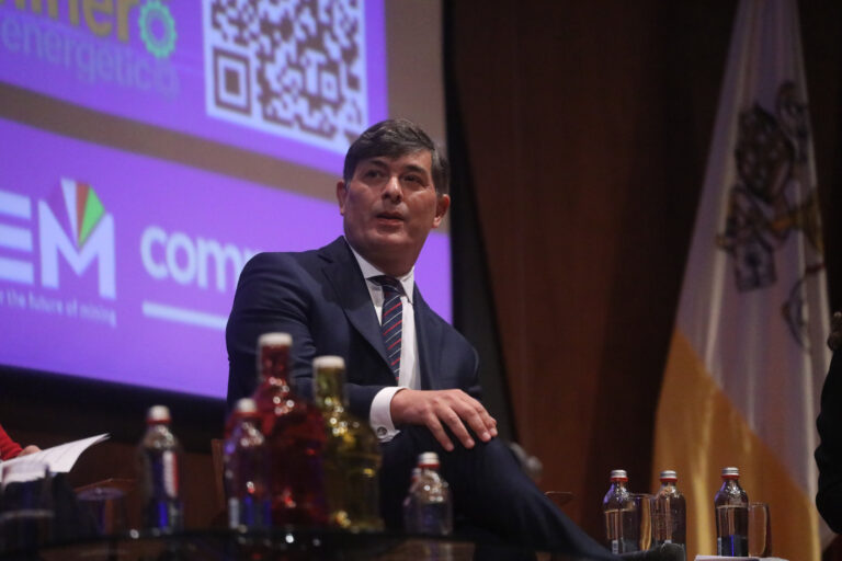 Franco Parisi acusa a presidente Boric de copiarle propuesta de sueldos: “Es un mentiroso y cobarde”