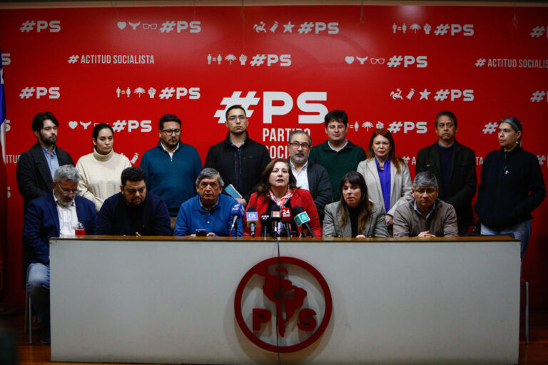 Oficialismo sin humo blanco: Candidatura de Daniel Jadue aún no se inscribe en el Distrito 9