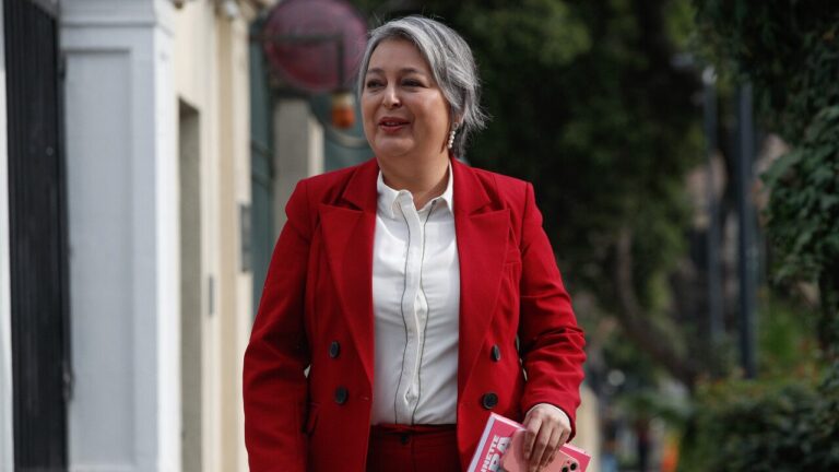 Jeannette Jara entra en temas valóricos: 