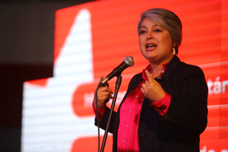 Jara domina la intención de voto inicial, pero no alcanza a Kast ni Matthei en segunda vuelta, según Pulso Ciudadano