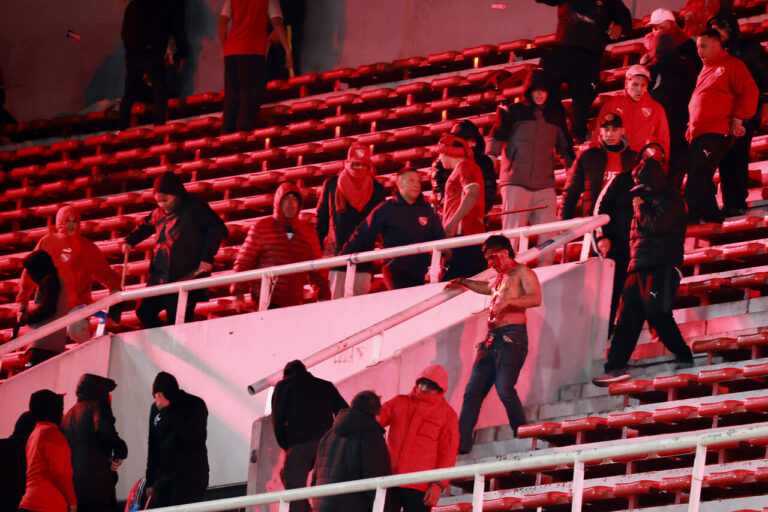 Independiente acude a la Conmebol para exigir puntos tras incidentes con la U: 