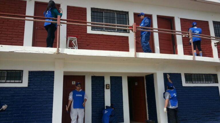 Chile Pinta 2025: Iniciativa revitalizará espacios públicos en 8 ciudades del país