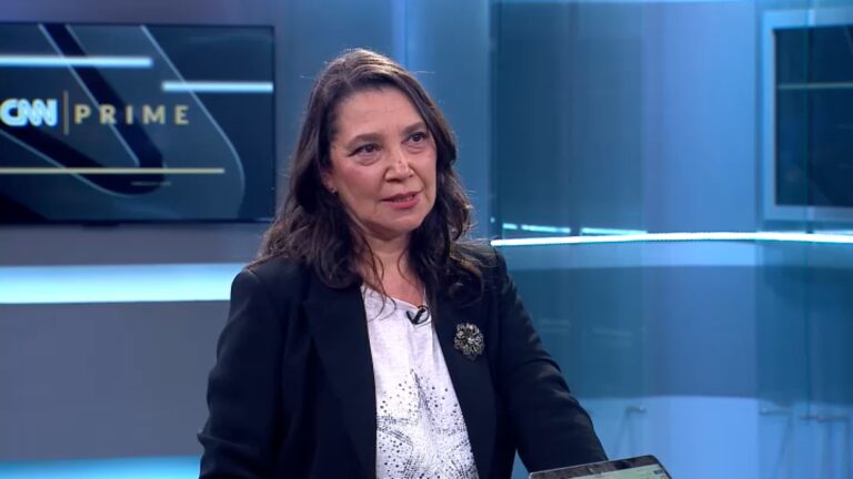 Ministra Lobos reconoce dificultades del trabajo legislativo en año electoral: 