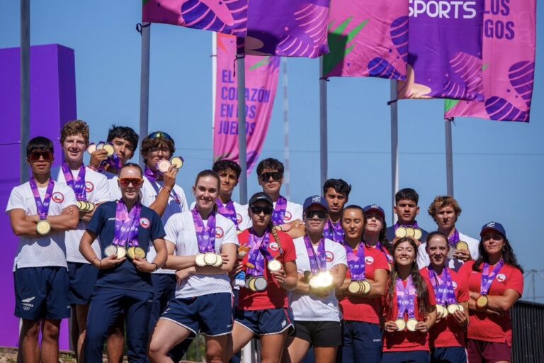 Head coach del remo chileno resalta años de esfuerzo y formación de jóvenes talentos: 