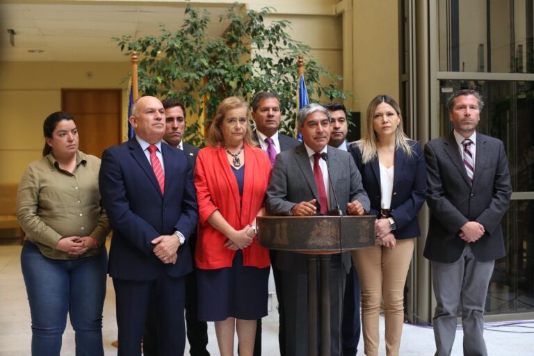 UDI recurrirá a la Contraloría por presunto intervencionismo electoral del Presidente Boric