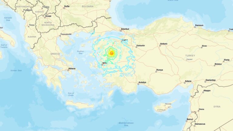 Fuerte sismo en Turquía: 6,1 grados y tres réplicas en la provincia de Balikesir