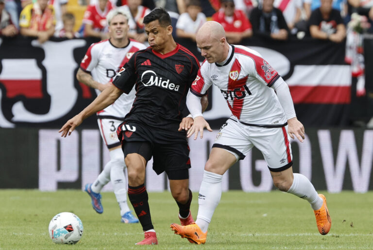 Alexis Sánchez pierde la titularidad en Sevilla para el duelo ante Barcelona