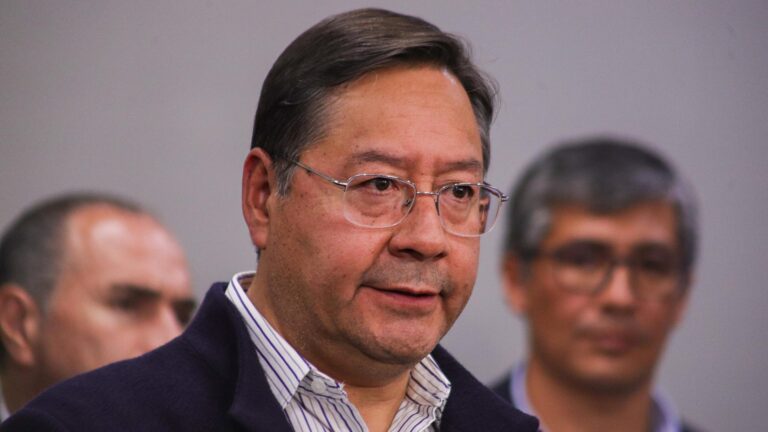 Bolivia: Fiscalía emite orden de captura contra hijo del presidente Luis Arce