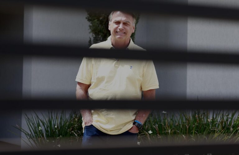 Moraes votó por condenar a Bolsonaro y otros siete acusados en juicio por golpe de Estado