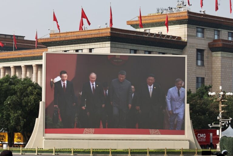 Desfile militar en China: Xi Jinping se encuentra por primera vez con Kim Jong Un y Vladimir Putin