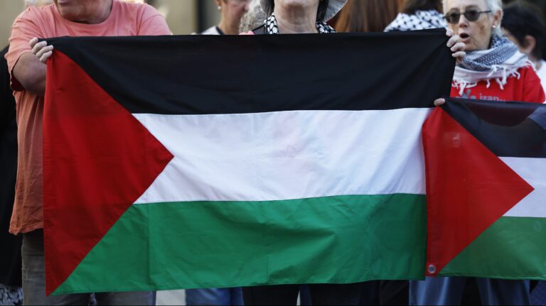 Reino Unido se dispone a reconocer hoy al Estado de Palestina