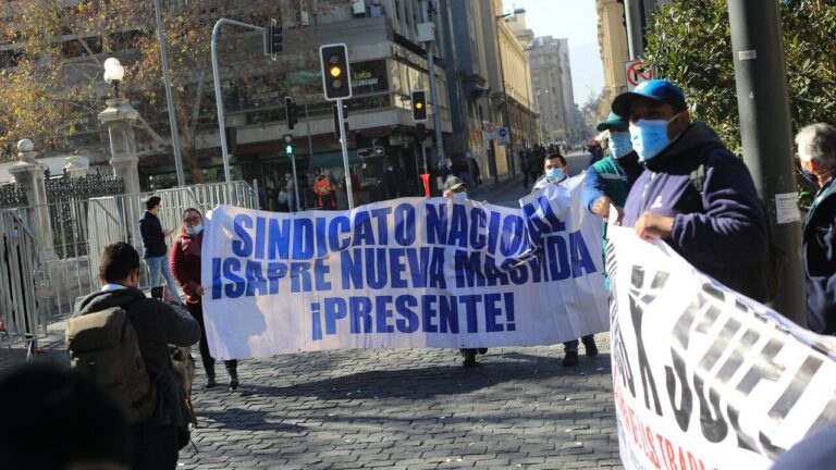 Gobierno actualizó listado de empresas estratégicas que no tienen derecho a huelga: ¿Cuáles son?