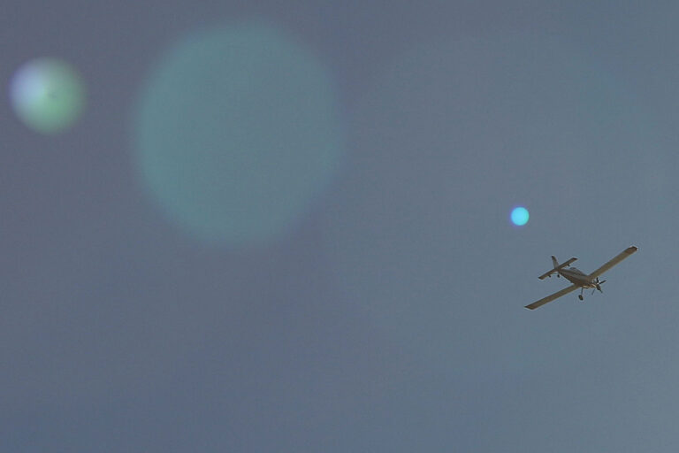Maniobra evitó tragedia aérea en Chiloé: DGAC investiga a avioneta que casi colisiona con avión comercial