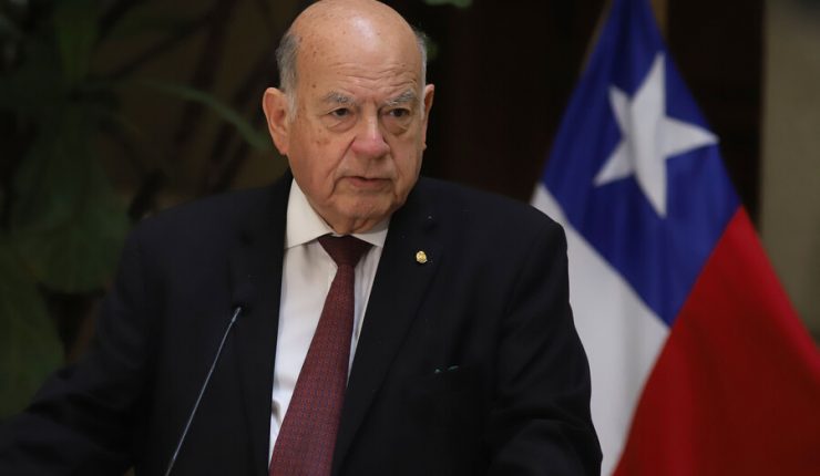 “Debe ser una candidatura de país”: Insulza respalda a Bachelet y destaca tono “particularmente prudente
