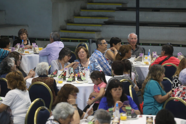 Más de 2,8 millones de pensionados recibirán aguinaldo de Fiestas Patrias: Monto asciende a $25.280