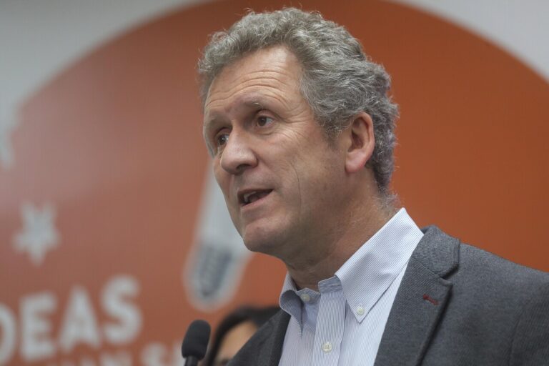 Gobierno por alcalde sorprendido manejando en estado de ebriedad: “Es particularmente preocupante porque es una autoridad”