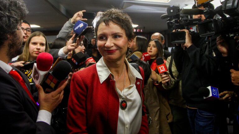 El dardo de Carolina Tohá a la izquierda de Chile: “Le tiene alergia a las policías y al orden público”