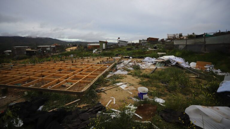 Este lunes comienzan preparativos para el desalojo y demolición de toma en Quilpué