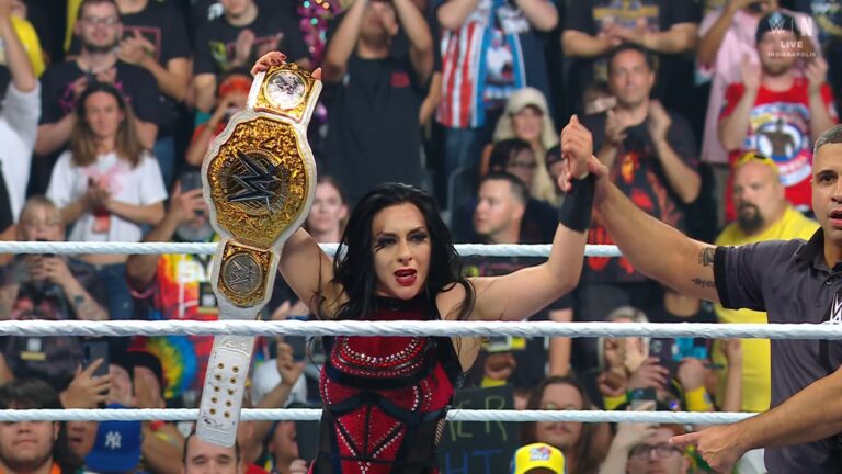 ¡Histórico y en Fiestas Patrias! Stephanie Vaquer hace historia y se convierte en campeona mundial de la WWE