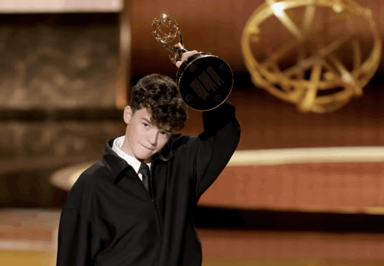 Premios Emmy 2025: Adolescence, The Pitt y The Studio fueron los grandes ganadores de la noche