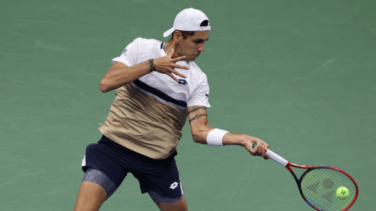 Alejandro Tabilo conquista el ATP 250 de Chengdú tras una dramática final ante Lorenzo Musetti