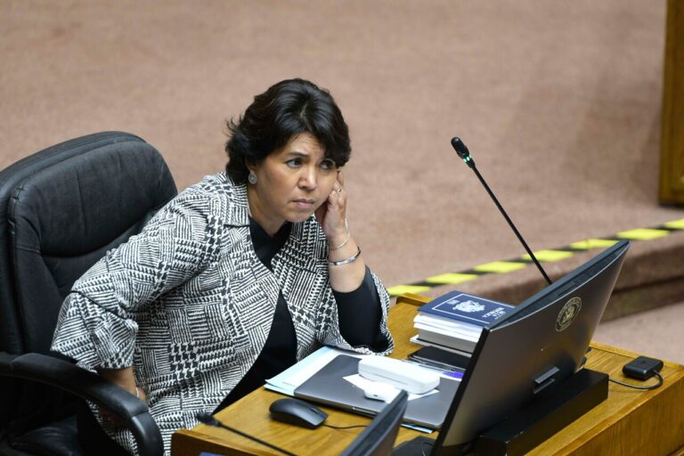 Esposo de Yasna Provoste sufre violenta encerrona en Pudahuel: Le robaron el vehículo y anillo de matrimonio